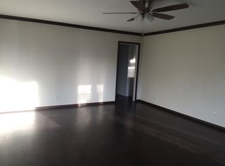 210 N Acacia Ave, Compton, CA 90220