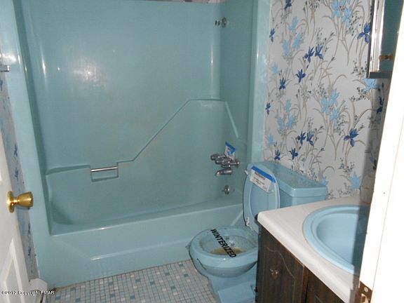 5th image of 102 Lansdale Dr