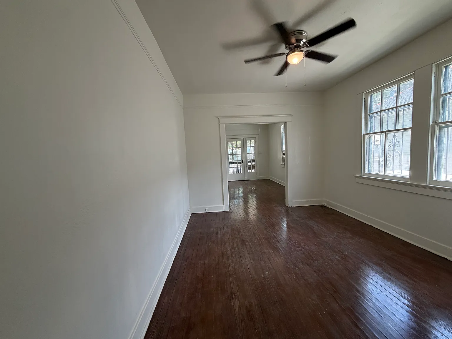 1 bed, 1500 sqft, $1,500 — Photo 3