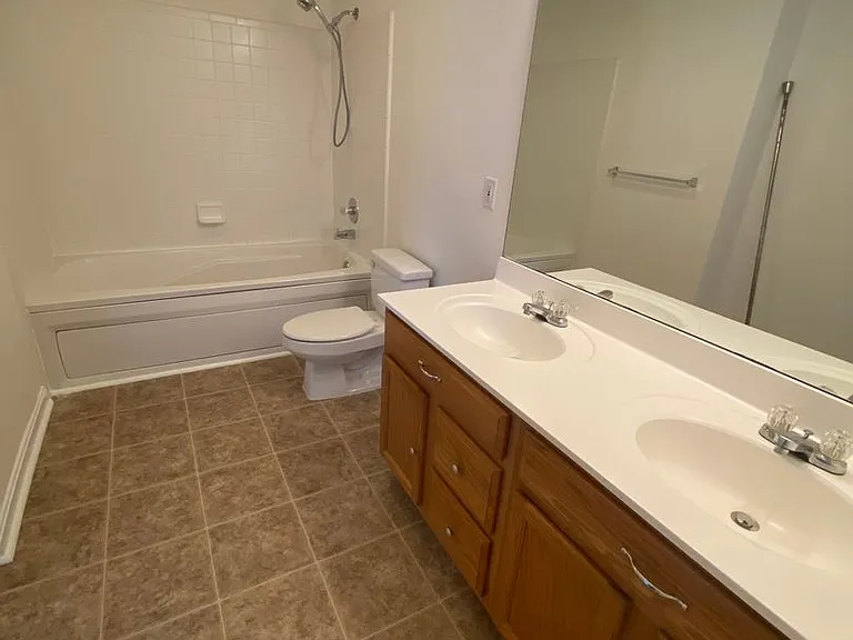 13540 Pinnacle Gardens Cir — Photo 13