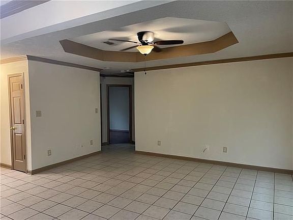 4th image of 4636 Crowder Blvd