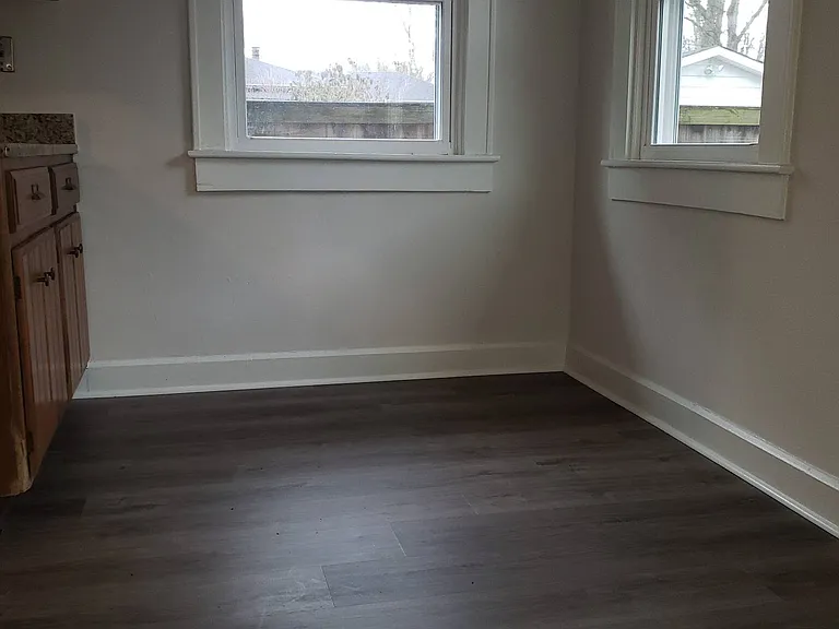 5609 Central Ave — Photo 13