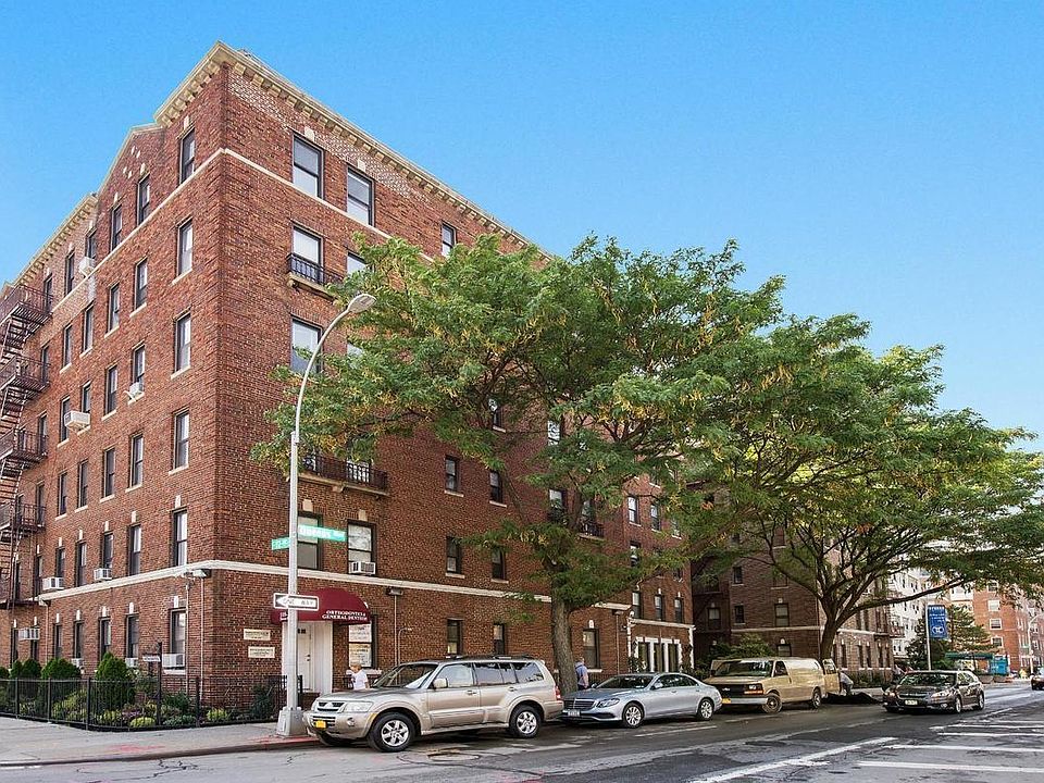 2nd image of 10920 Queens Blvd APT 3J