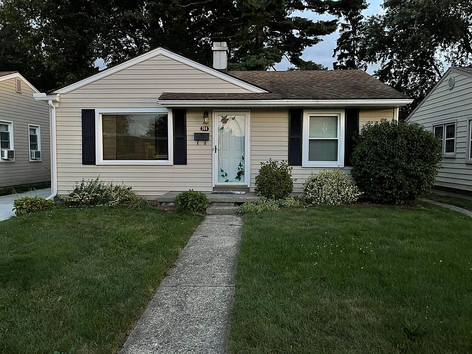 1st image of 964 E Brockton Ave