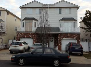15 Blythe Pl, Staten Island, NY 10306