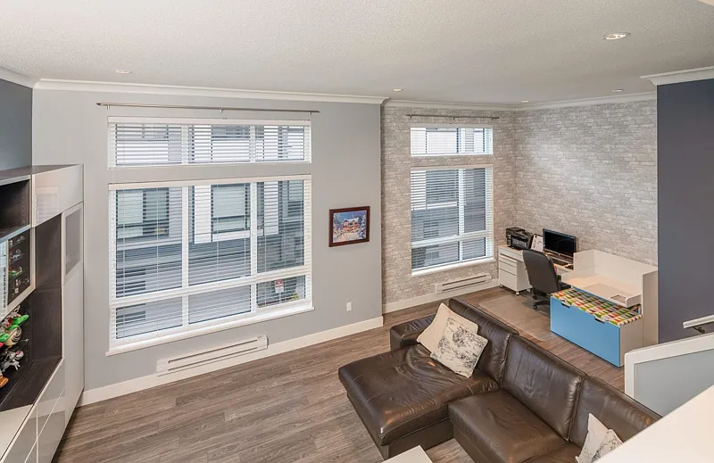 4 bed, 2015 sqft, $3,800 — Photo 2