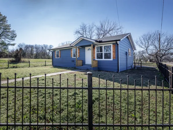 900 Sayle St, Greenville, TX 75401