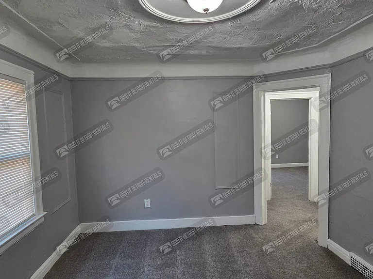 14602 Winthrop St #2 — Photo 6