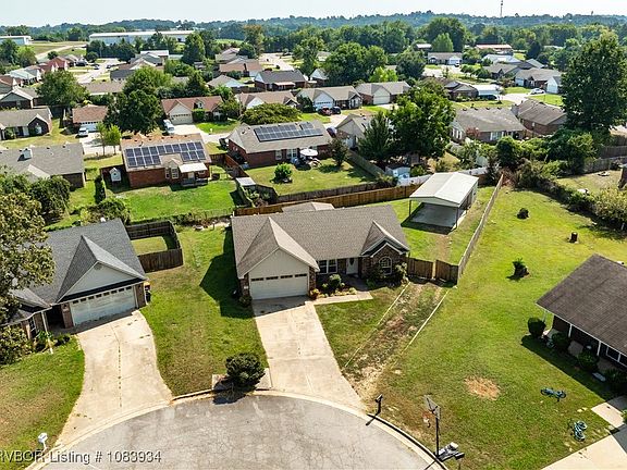 4th image of 3716 Wellington Ct