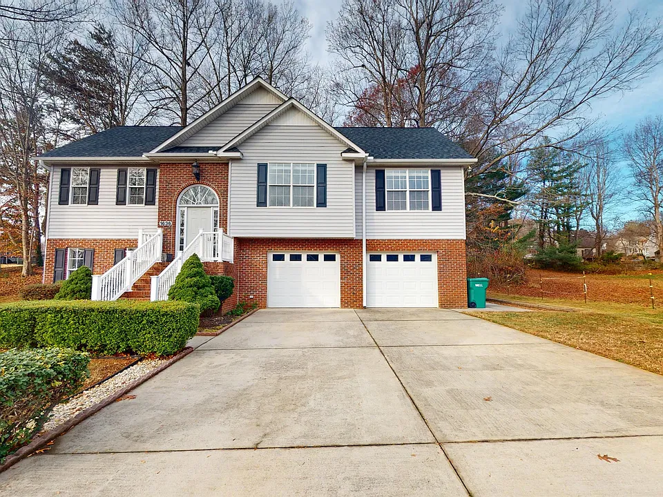 1636 Harper Spring Dr