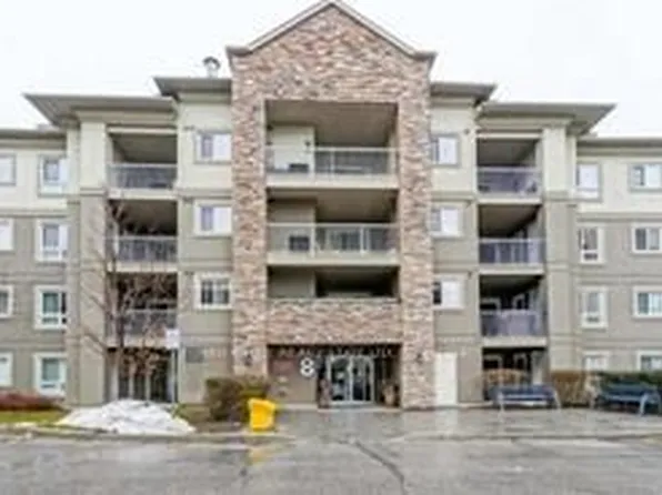 8 Dayspring Cir, Brampton, ON