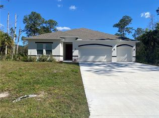 1704 Greenwood Ave, Lehigh Acres, FL 33972