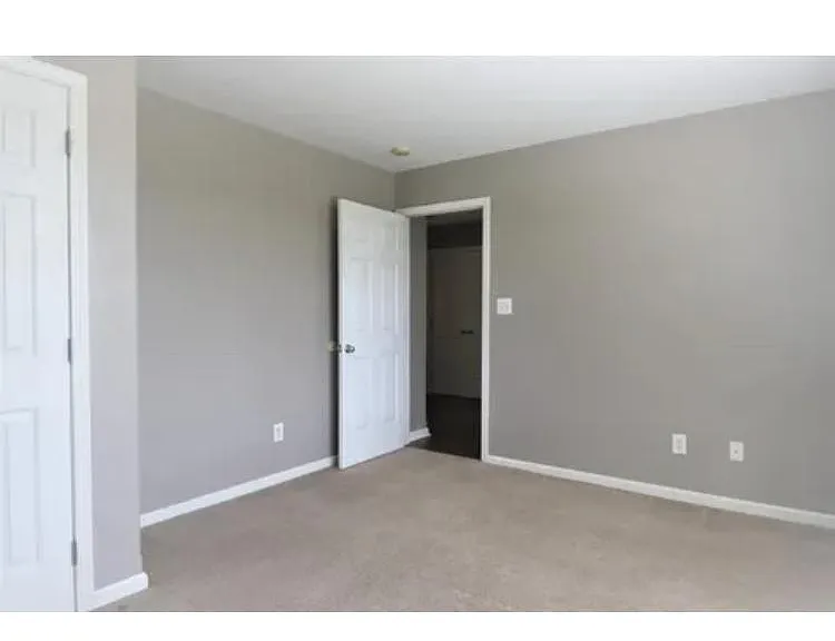 428 Greathouse Dr — Photo 24