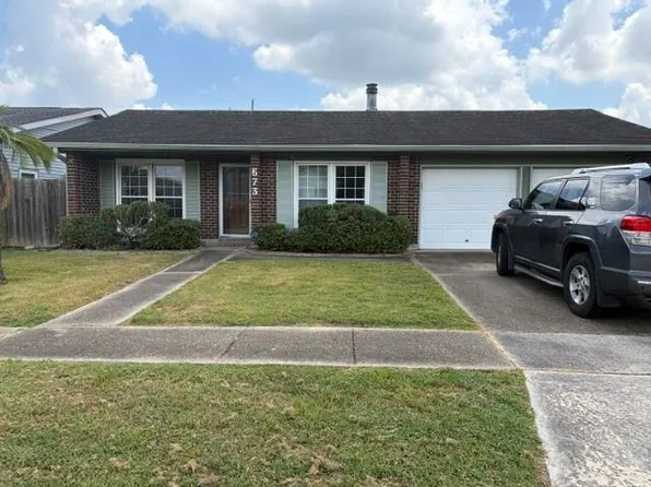 673 Oakwood Dr, Terrytown, LA 70056