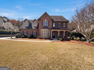 1143 Spruce Creek Ln, Lawrenceville, GA
