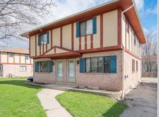 3616 Spring St #3618, Racine, WI 53405