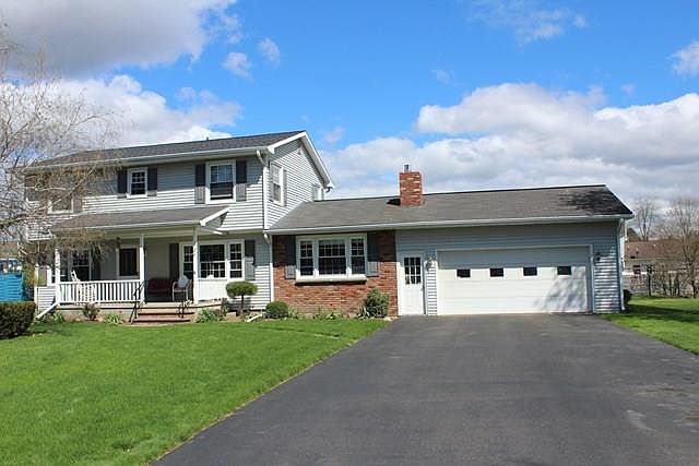 1st image of 128 Empire Dr