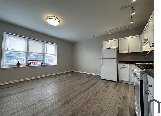 1st image of 723 S Campbell Ave #3