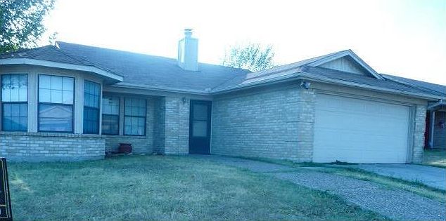 1st image of 101 N Suttonwood Dr
