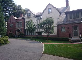 40 Old Orchard Rd, Newton, MA 02467