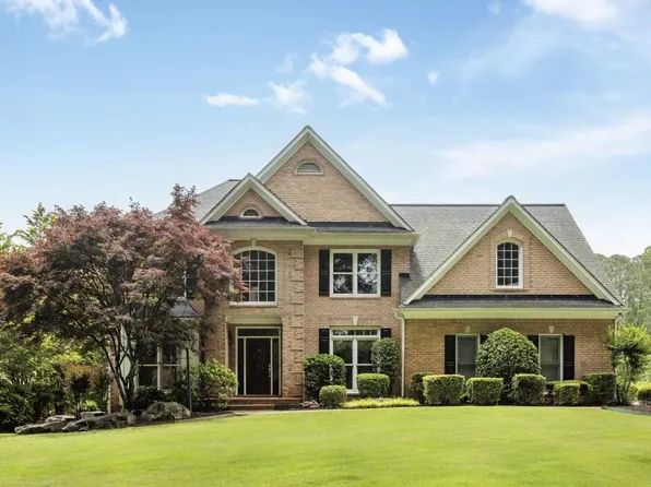 140 Hamilton Way, Roswell, GA 30075