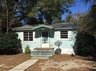 670 W Orange Ave, Defuniak Springs, FL 32435