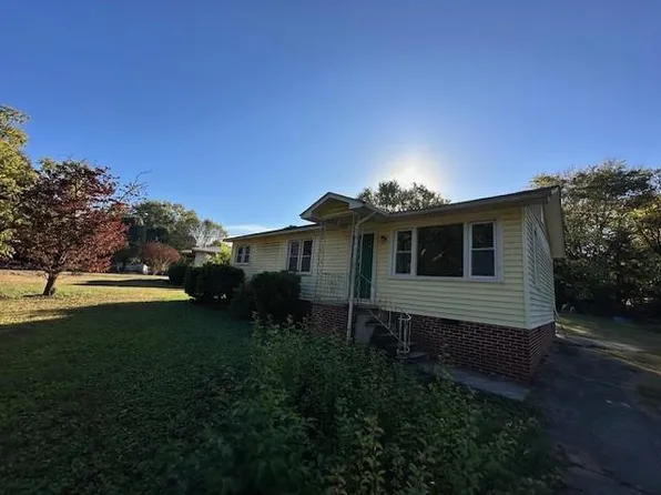 110 Sylvania Cir, Calhoun, GA 30701
