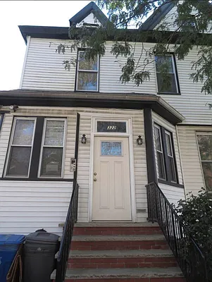 Rented by Space Real Estate | media 18