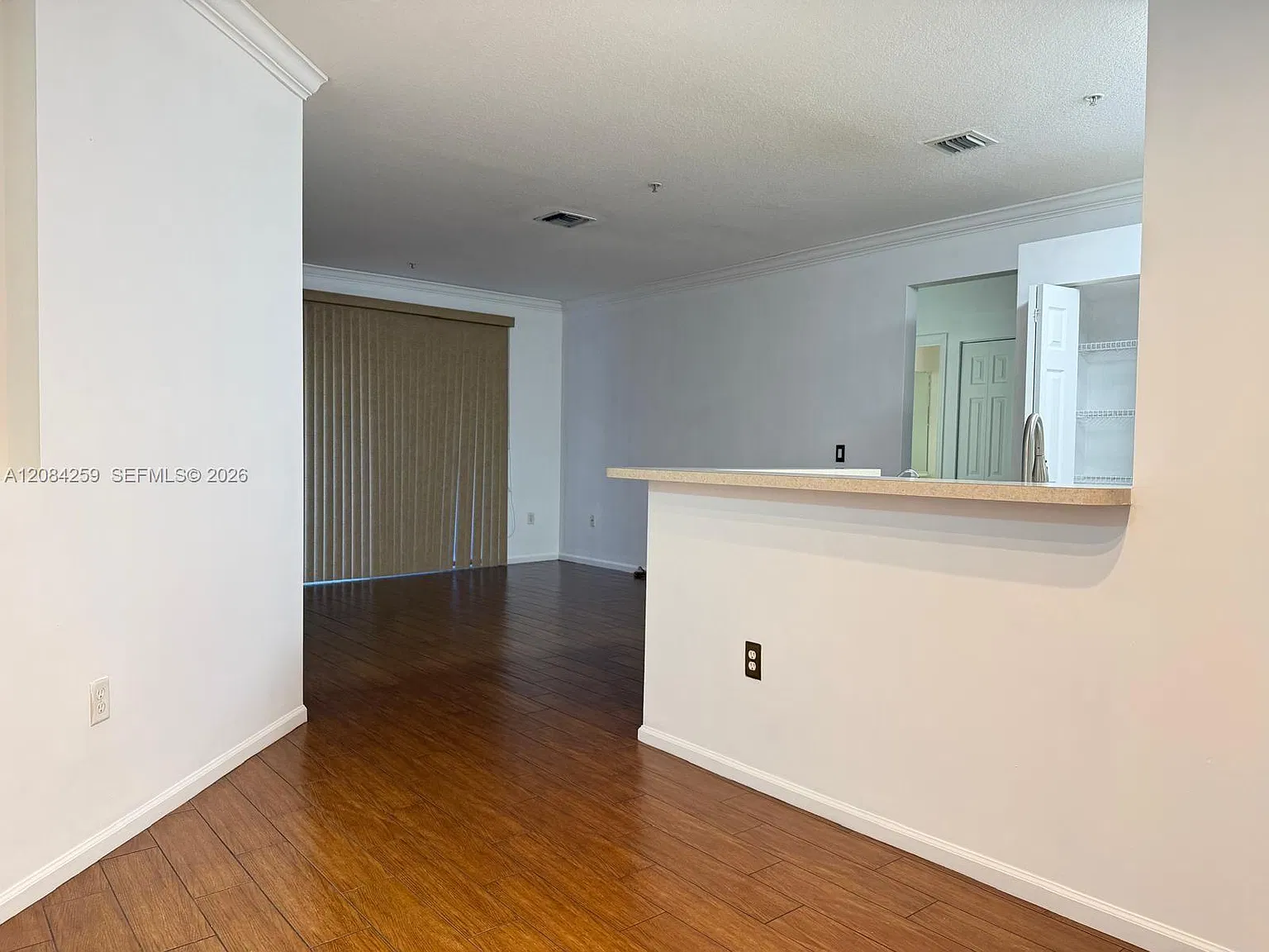 4400 SW 160th Ave — Photo 4