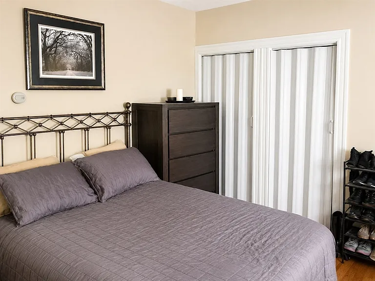 1512 Hyde Park Ave #1 — Photo 5