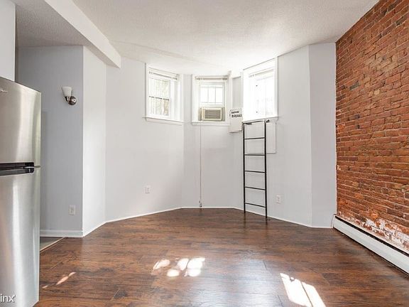 landlord_unit_photo_59546437_5