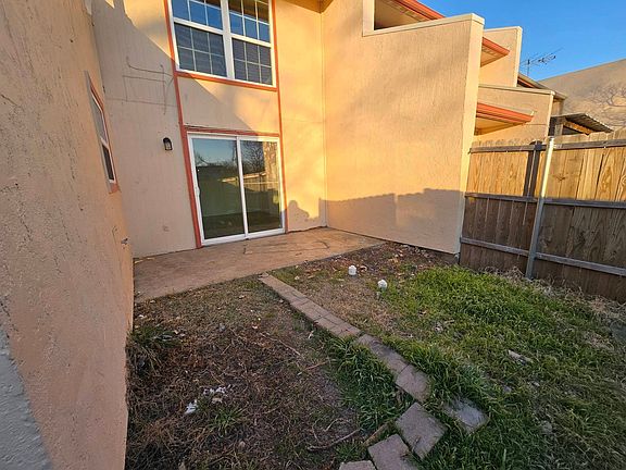 2nd image of 534 Valley Park Dr