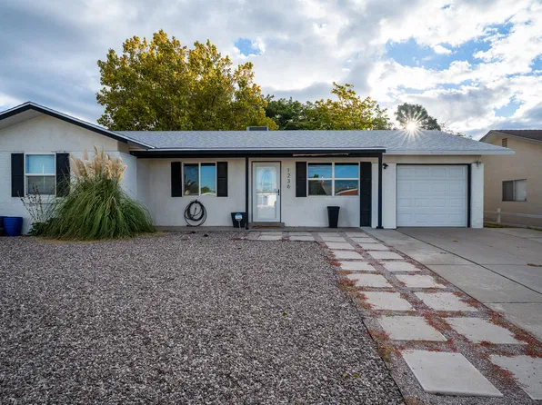1236 Hupmobile Dr NE, Albuquerque, NM 87112