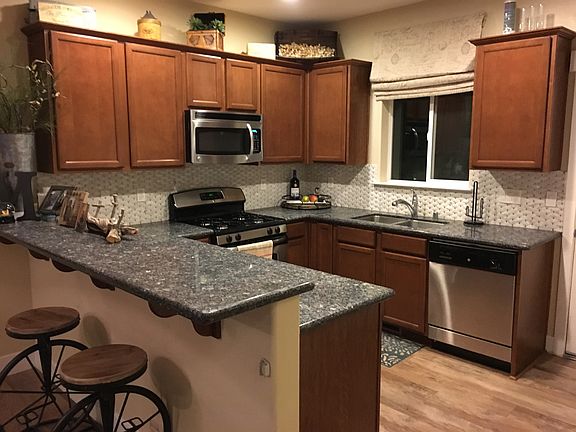 3rd image of 5347 Schreiner Dr