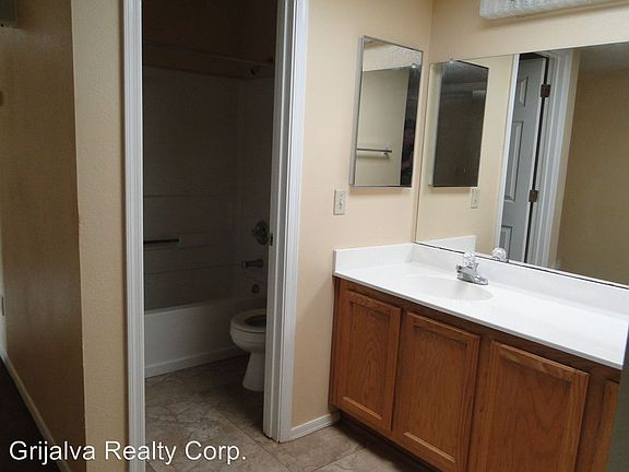5th image of 1255 N 14th Ave APT 04