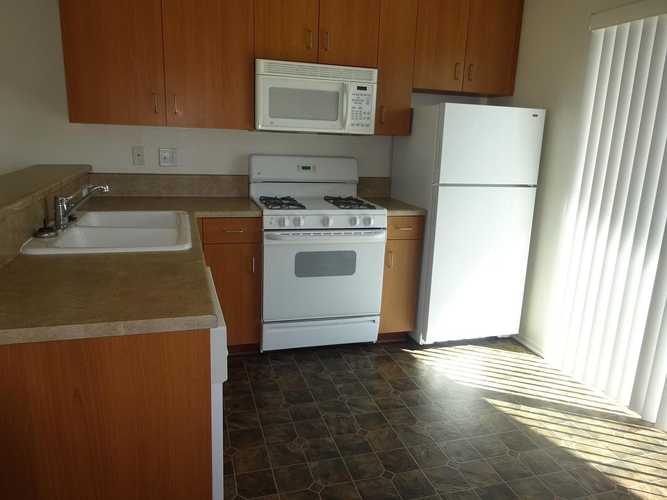1st image of 517 E Harvard Blvd APT 202