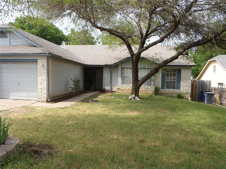 1st image of 1814 Gracy Farms Ln #A