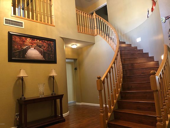 2nd image of 543 W Canary Way