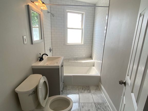 3rd image of 92 Winthrop Shore Dr #14