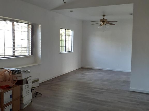 3rd image of 350 Municipal Dr