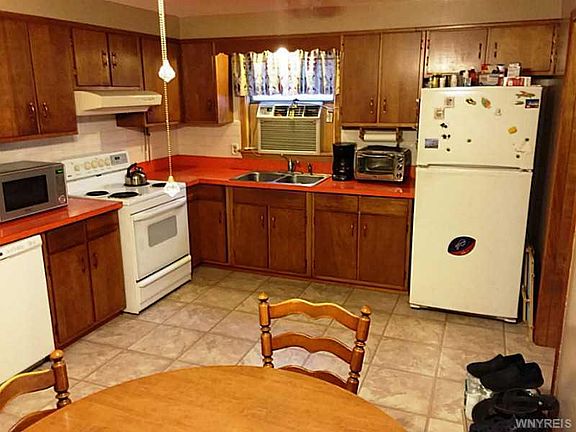 5th image of 111 Maryknoll Dr
