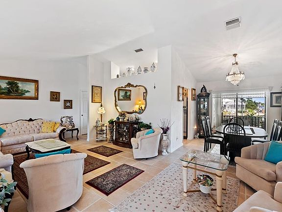 4th image of 1667 Barbados Ct