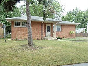 2nd image of 16 Oehman Blvd