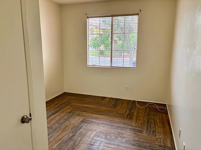 11839 Garrison Dr — Photo 23