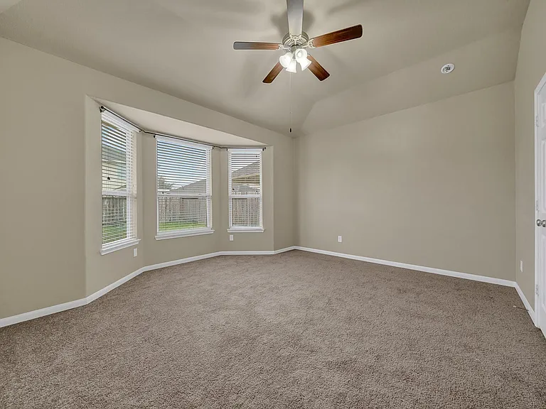 16911 Wedgeside Park — Photo 21