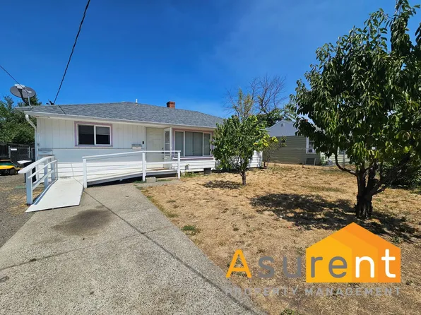 M-088 Mt Pitt Ave, 924-926 Mount Pitt Ave #924, Medford, OR 97501