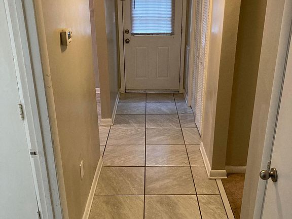 4th image of 355 Vista Ave #355