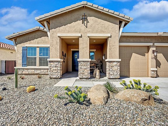 4th image of 5606 N 190th Dr