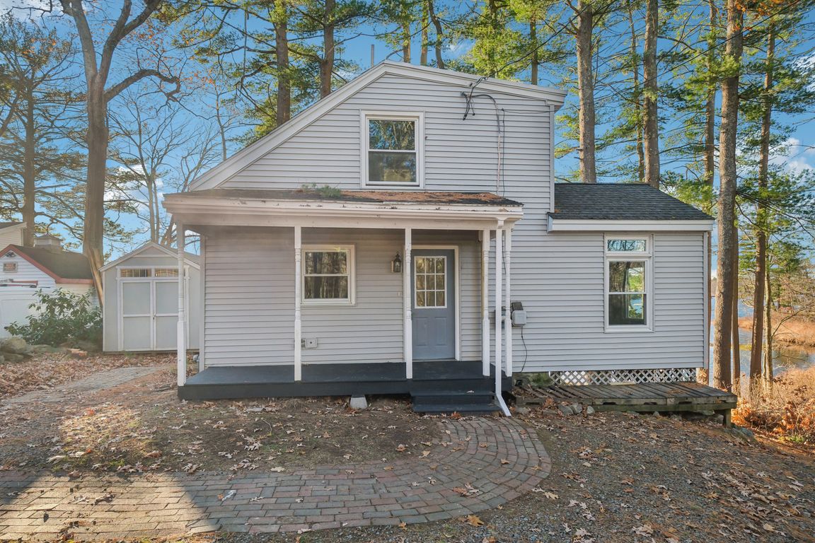 351 Peters Pond-S2011-001.jpg