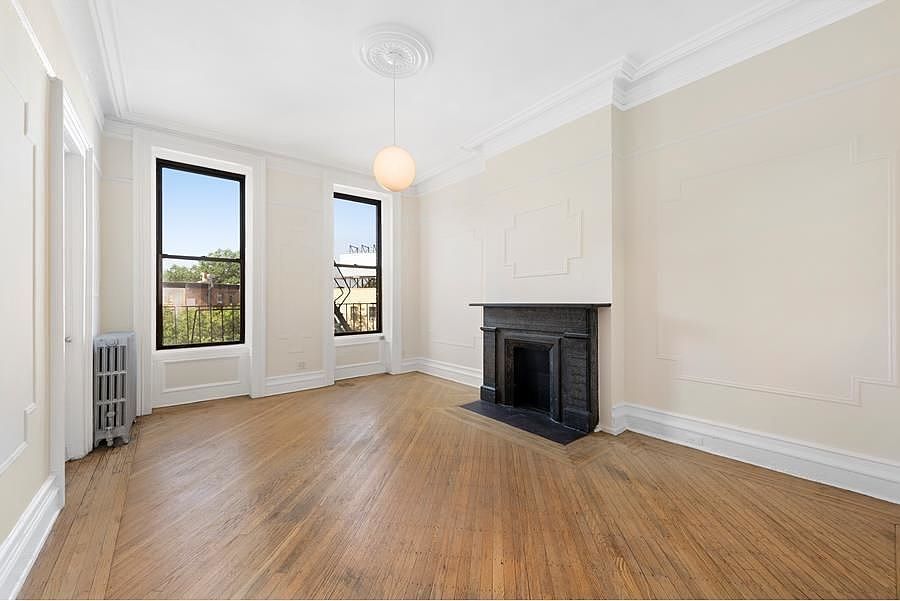 1st image of 257 Flatbush Ave #3A